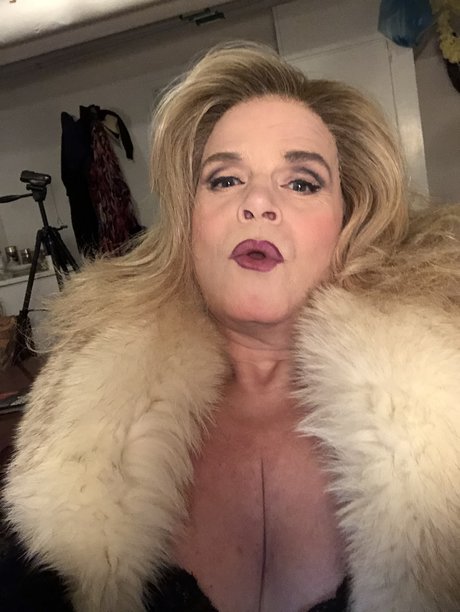 Black for Pat pornstar sex pictures