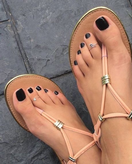 Giulia Merea model high quality pictures