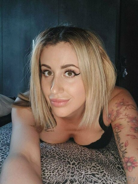 Lady Debby star beautiful photos