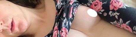 Robyn Hartz hot pornstar pics