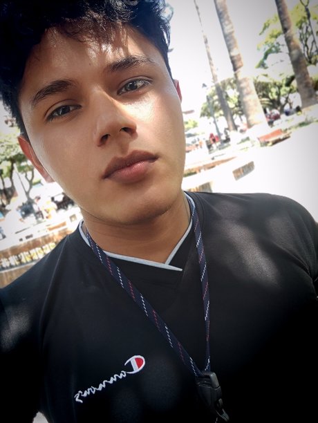 Markuss sexy actress photo