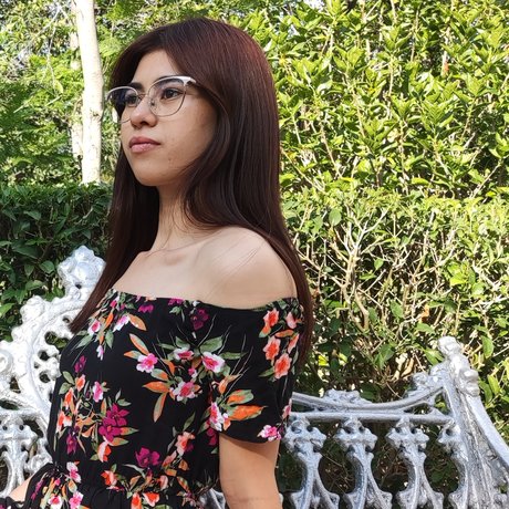 Mary Garc a perfect model photos