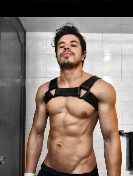 Xtram pornographic actress photo