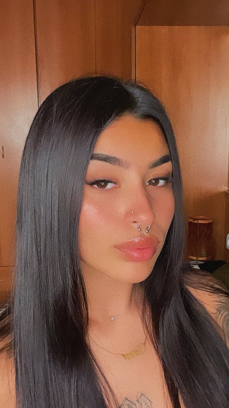 Damary Carrasco pornstar erotic pictures