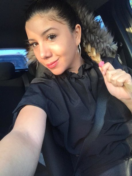 indeanaT nudes pornstar pictures