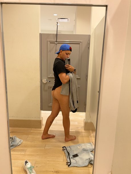 livingdeadboi beautiful star image