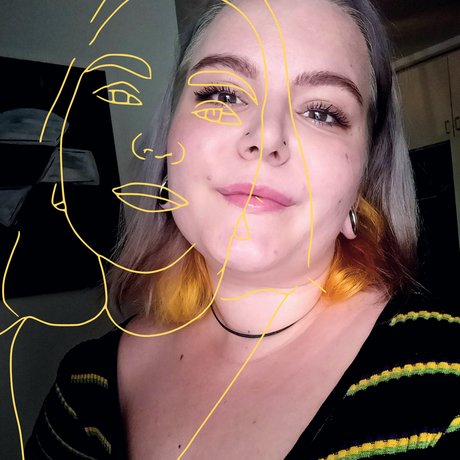 Vipetys Sneak Peek xxx model gallery