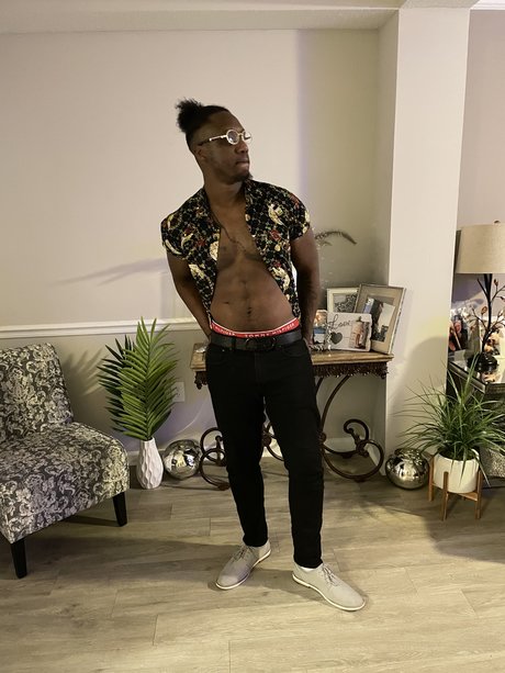 ZoeZaddy3 model hot img