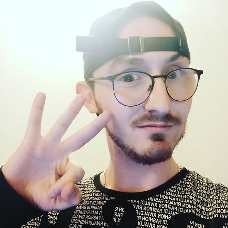 Simon Toulouse model nice pics