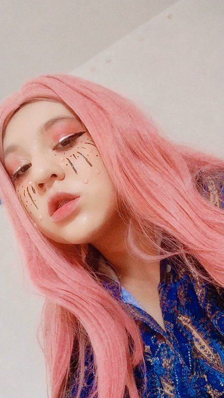 Cat Pink hot actress picture