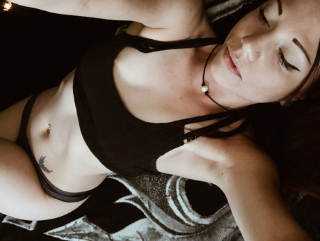 TheBrandiBelle free pornstar pictures