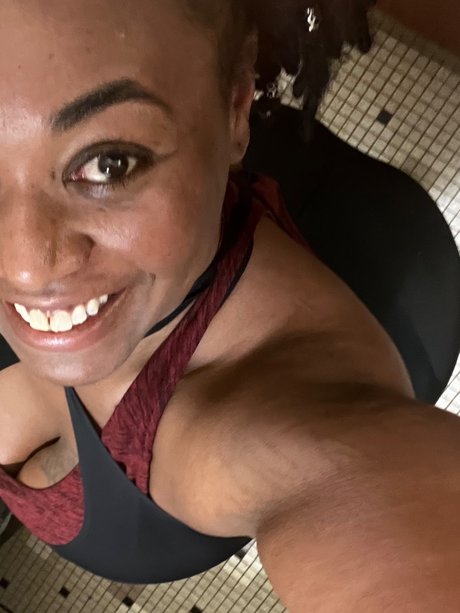 Madame Xanthi star xxx photo