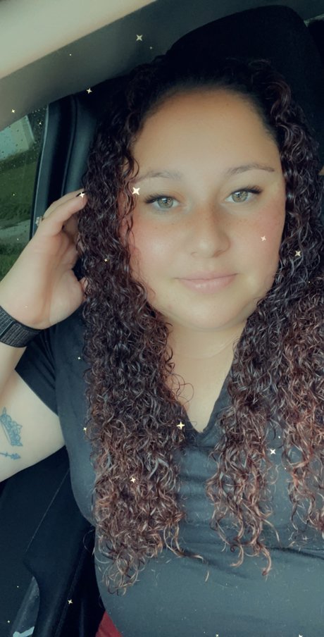 Milly B sexy actress picture