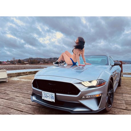 Tiny Meeks star high quality pictures