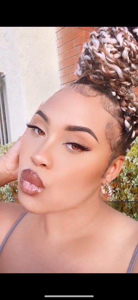 Mon t Nicole xxx actress pics