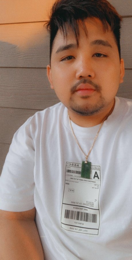 Steven Tran model adult images