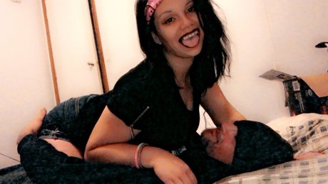 ShannonsShenanigans erotic star archive