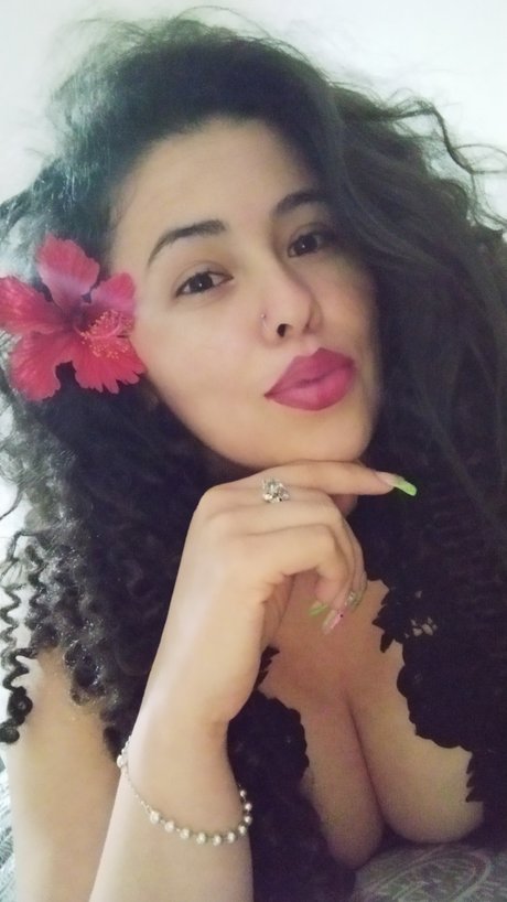 Swet_ model pretty pictures