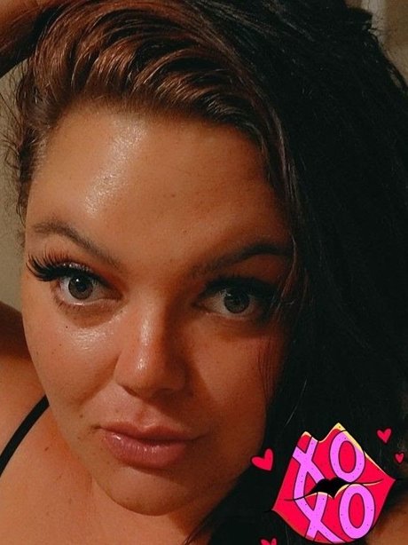 Miss sexy chef nude model pictures