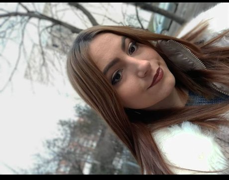 Mara Alexandra pretty star pic