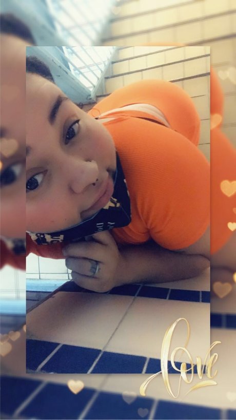 Sneaky Smoove pornstar art photos