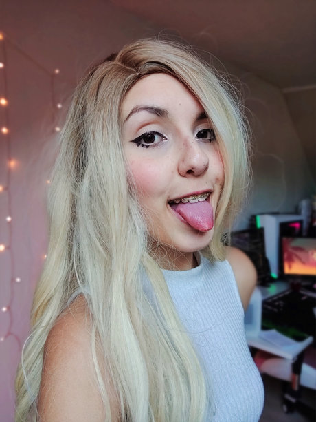 Daisy Lulu_ pornstar adult picture