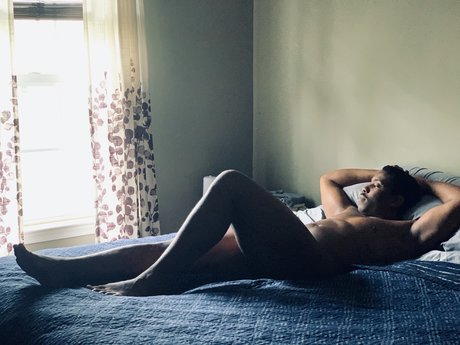 Vinny Benny nudes star pictures