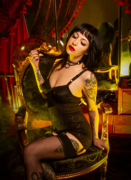 Vicious Muse art pornstar pictures