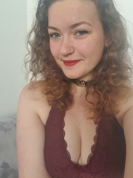 Hanea Love top model pic