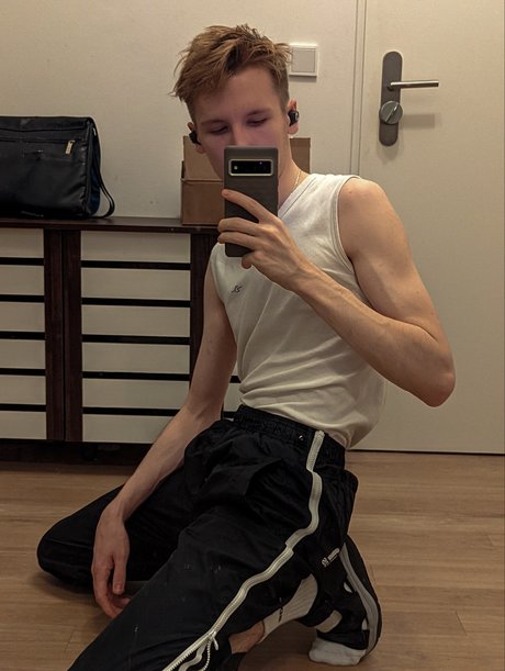 Tuldon star naked pics