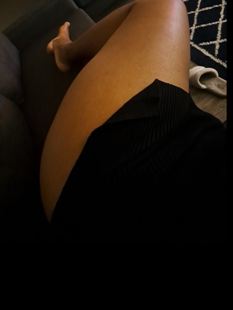 TeaseMe Tee pornstar gallery