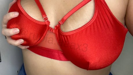 Rubia aaax3 pretty model galleries