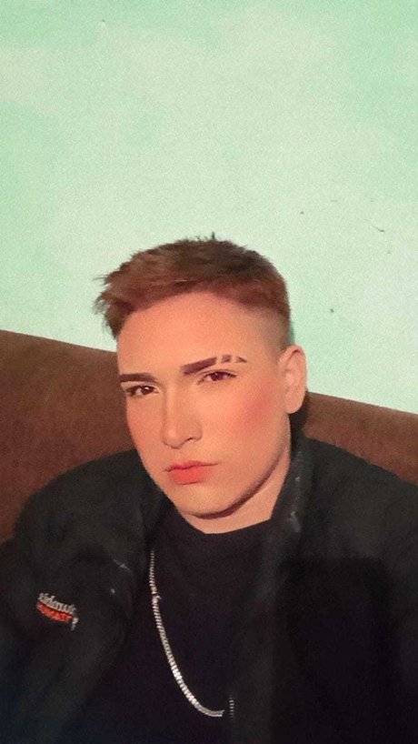 Oscar Poblete nice actress photos