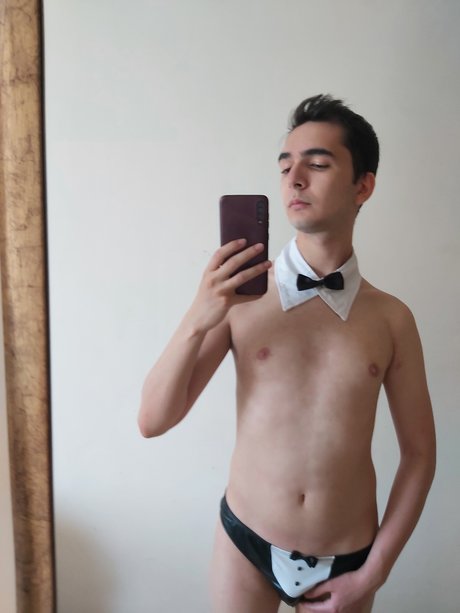 Kaan naked pornstar image