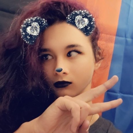 Purplefirefly pretty model pic