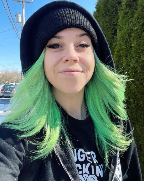 ScumKitty star adult pictures