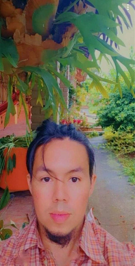 Darwin Parra high quality model photos