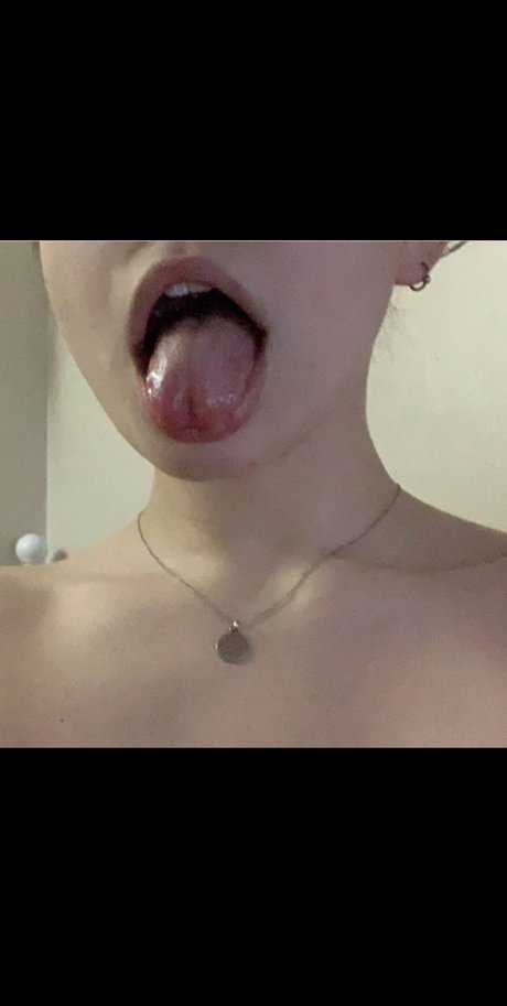 El Lynn model adult gallery