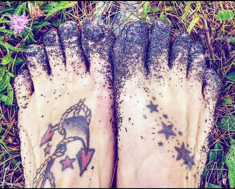 Tessies Tootsies model free img