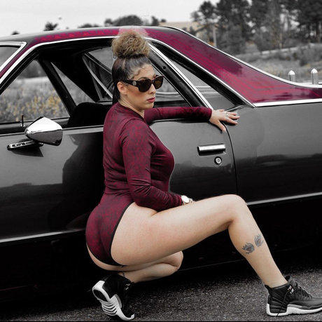 Mandi_ sexy model images