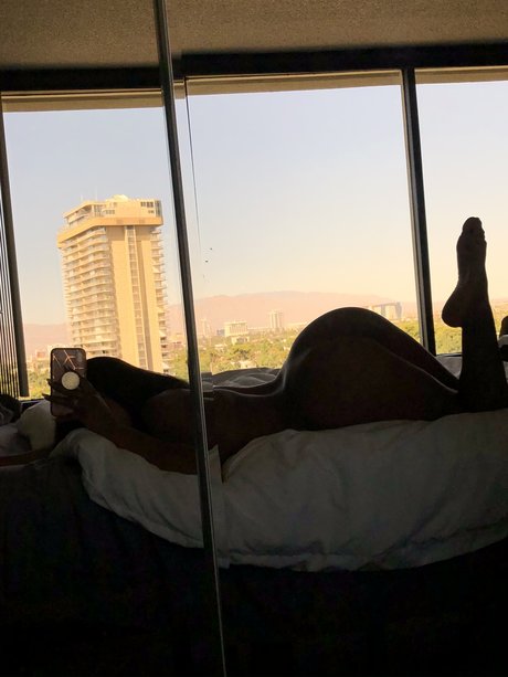 Lala Ivey exclusive pornstar pics