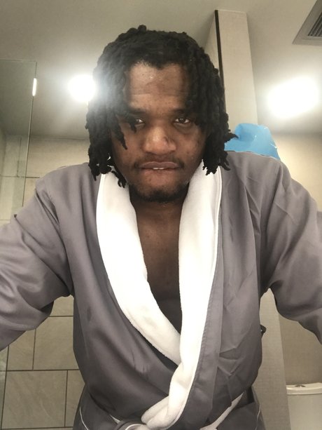 7onSoft pretty model img