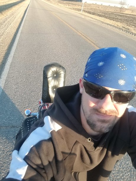 Lcarpenter03 erotic model archive