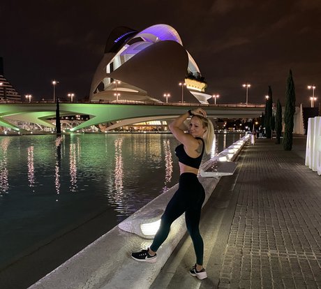 Perla Morinigo torres top star archive