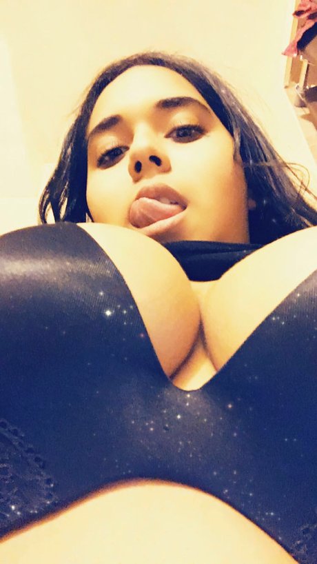 _Alessandra Camelo_ pornstar naked pics