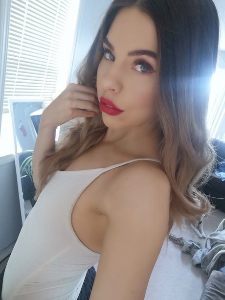 ParasXO model free gallery