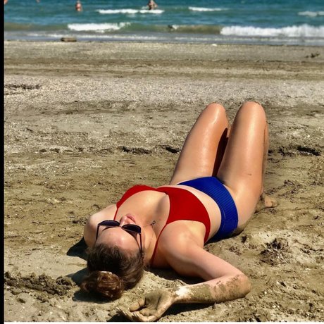 Kate ina Mato kov_ hot actress photos