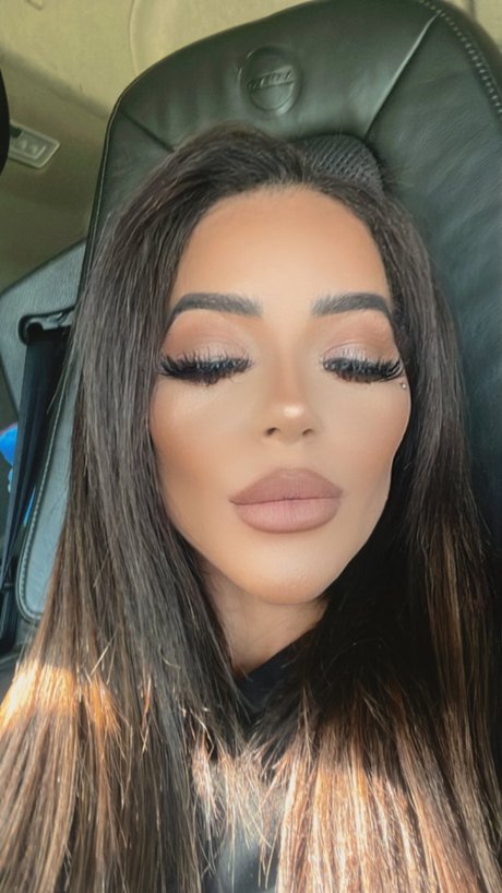 Petite trucker perfect model gallery