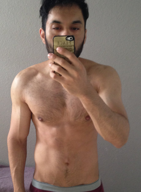 sal32 naked actress galleries