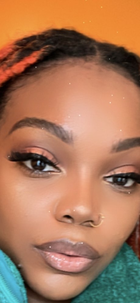 Thelocdjanet naked actress pictures